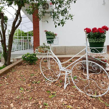 New 4* Apartman Zoa In Trogir Exteriör bild